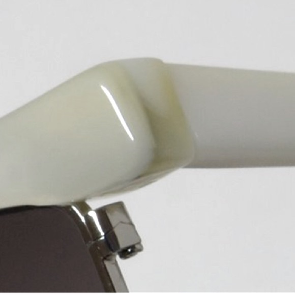 ZACK POSEN square sunglasses with white & gold detailing. Hard plastic case, NWT - Picture 8 of 11